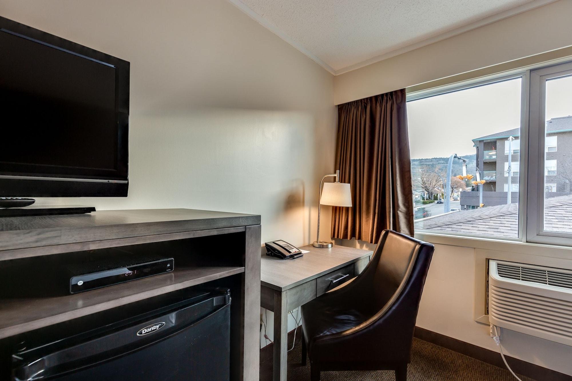 The Thompson Hotel Kamloops Exterior photo