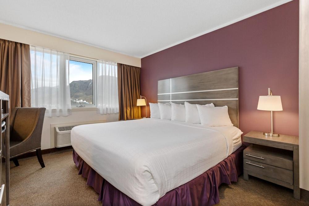 The Thompson Hotel Kamloops Exterior photo