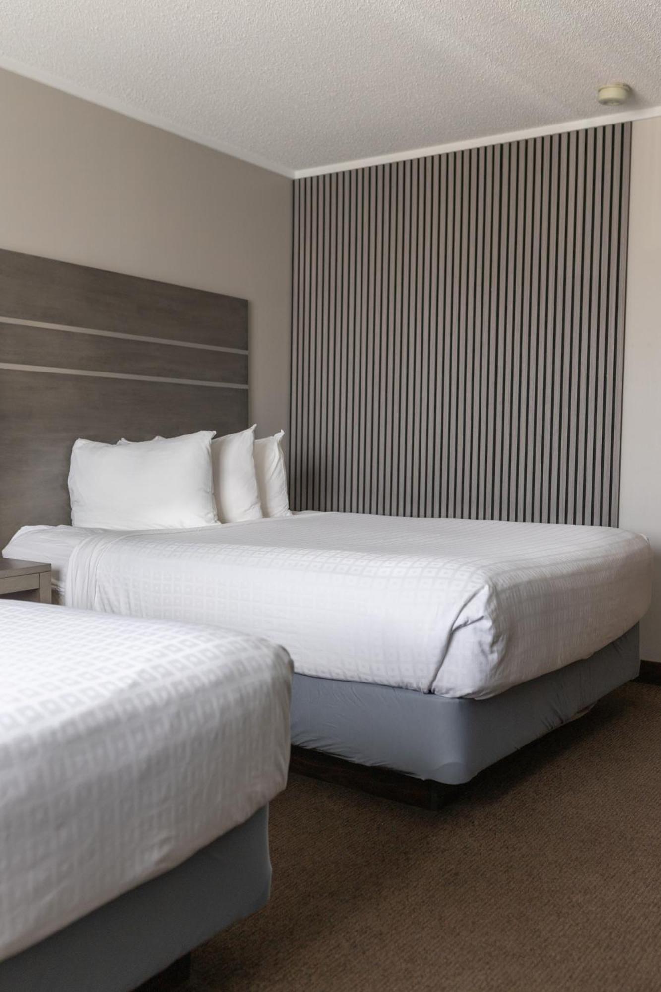 The Thompson Hotel Kamloops Exterior photo